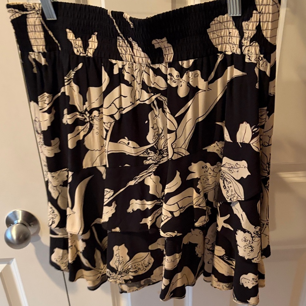 Women’s Cabi Skirt